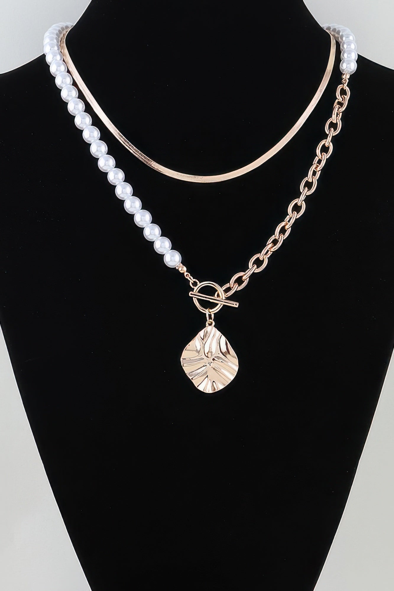 necklaces collection