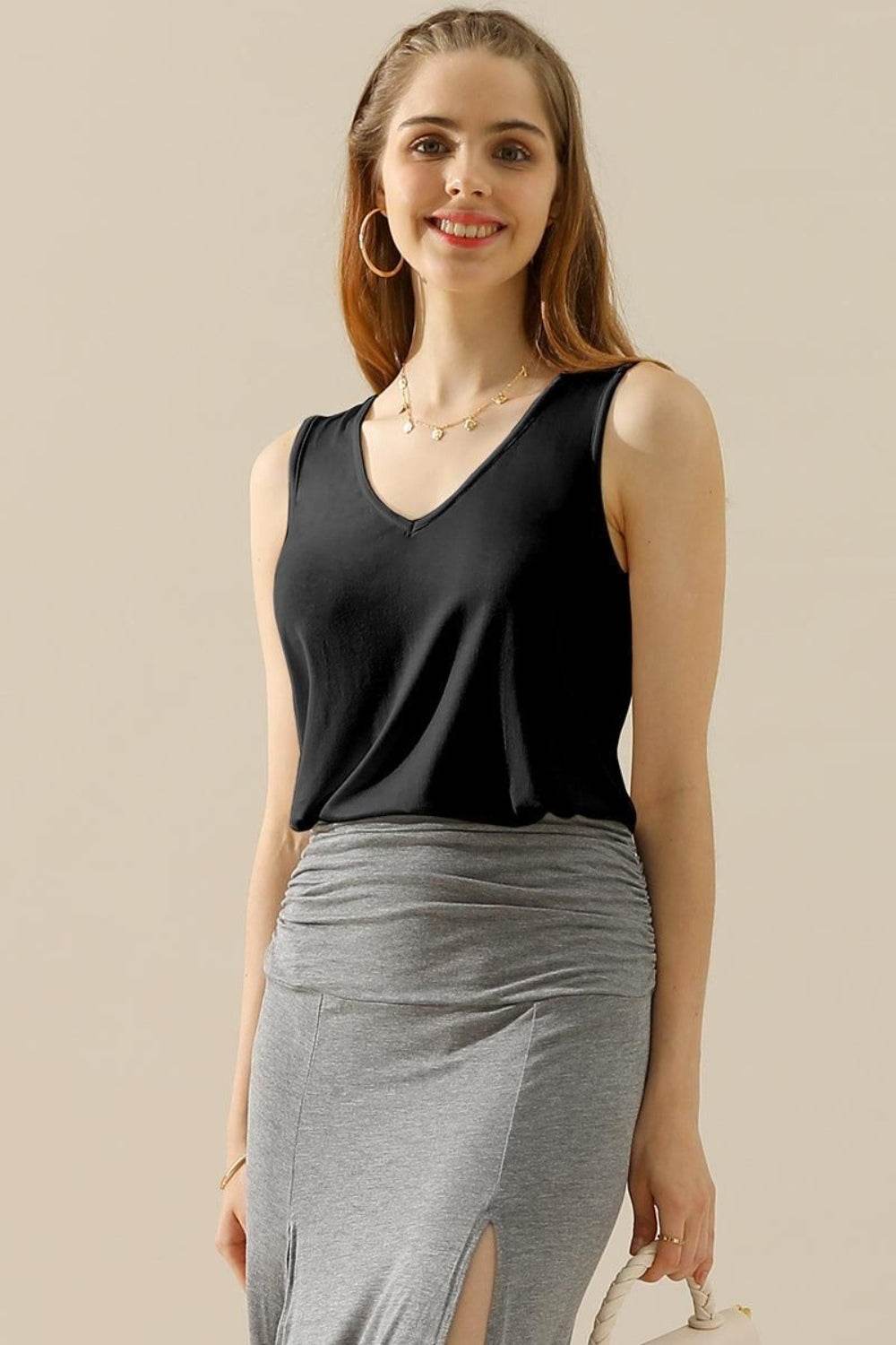 Ninexis Full Size V-Neck Curved Hem Tank - DaTrendStore.Com