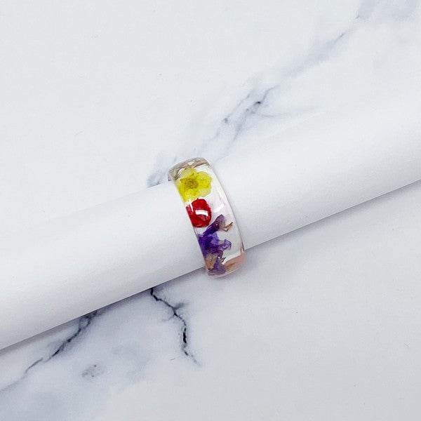 Flower Field Acrylic Ring - DaTrendStore.Com
