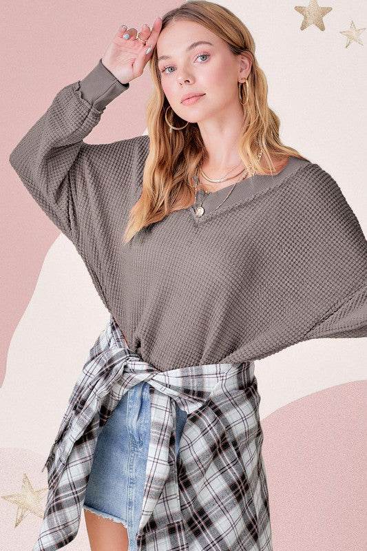Holly Top - DaTrendStore.Com