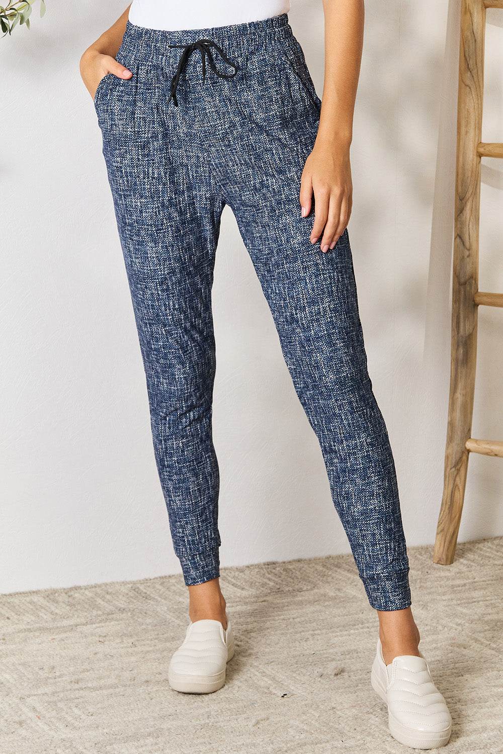 LOVEIT Heathered Drawstring Leggings with Pockets - DaTrendStore.Com