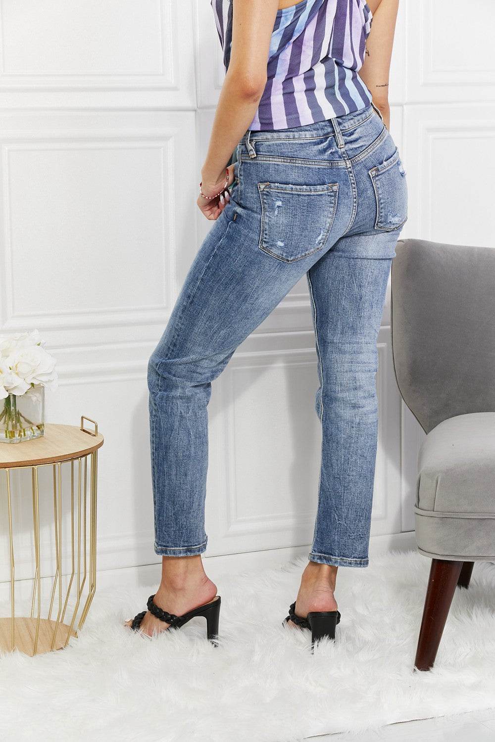 Kancan Full Size Amara High Rise Slim Straight Jeans - DaTrendStore.Com