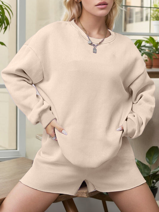 Round Neck Sweatshirt and Shorts Set