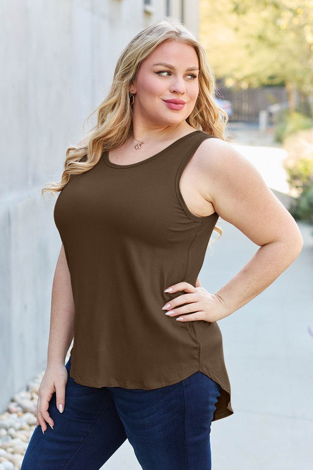 Basic Bae Full Size Round Neck Curved Hem Tank - DaTrendStore.Com