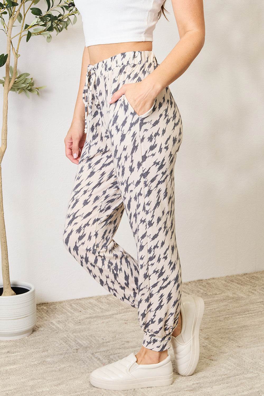 Heimish Full Size Printed Drawstring Pants - DaTrendStore.Com