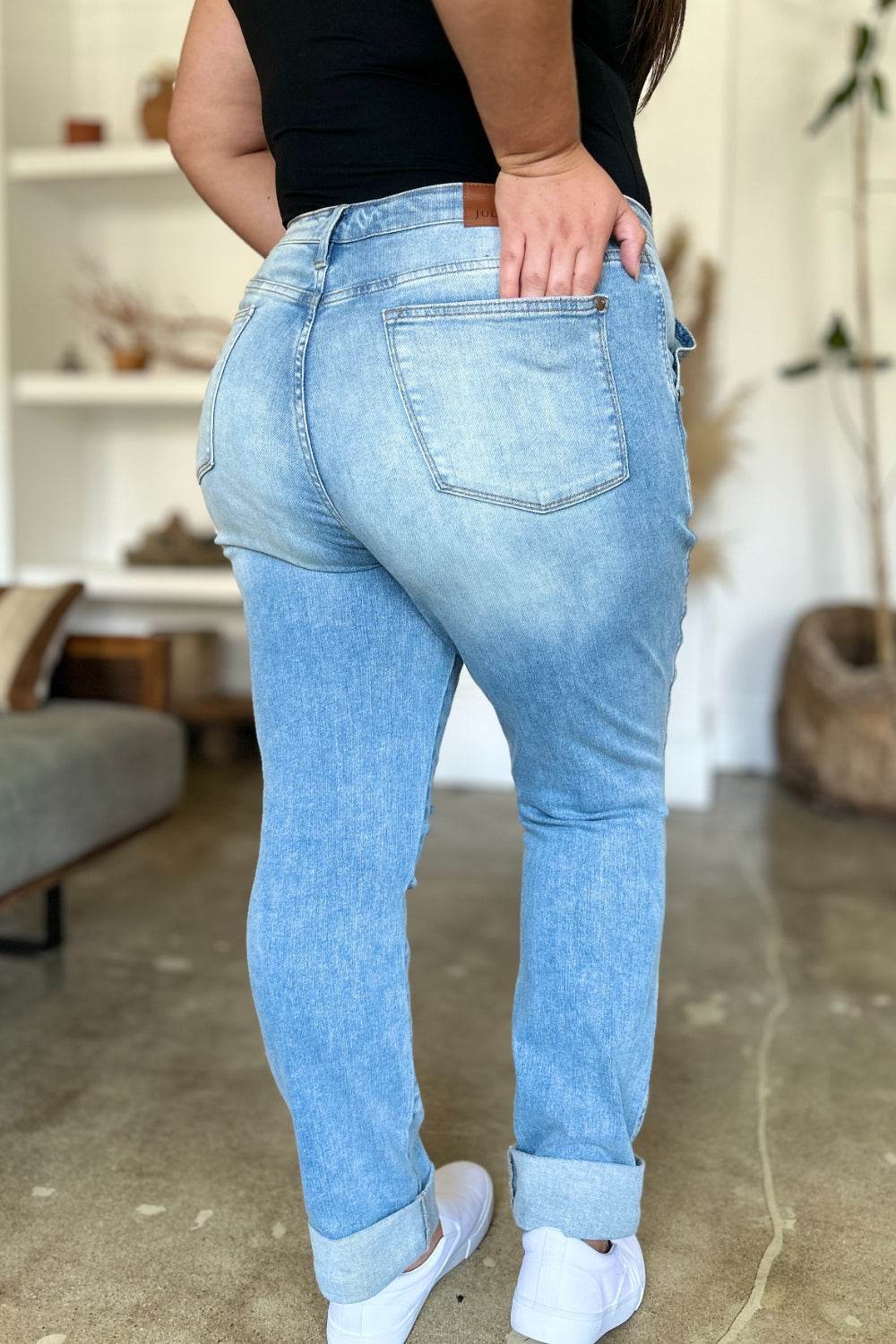 Judy Blue Full Size Distressed Straight Jeans with Patch Pockets - DaTrendStore.Com