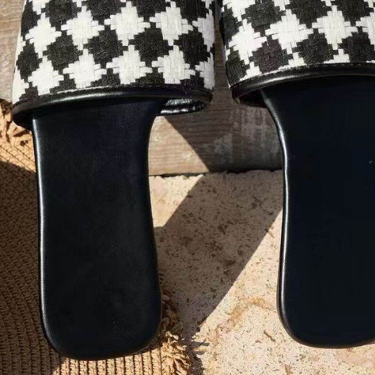 Plaid Open Toe Flat Sandals - DaTrendStore.Com