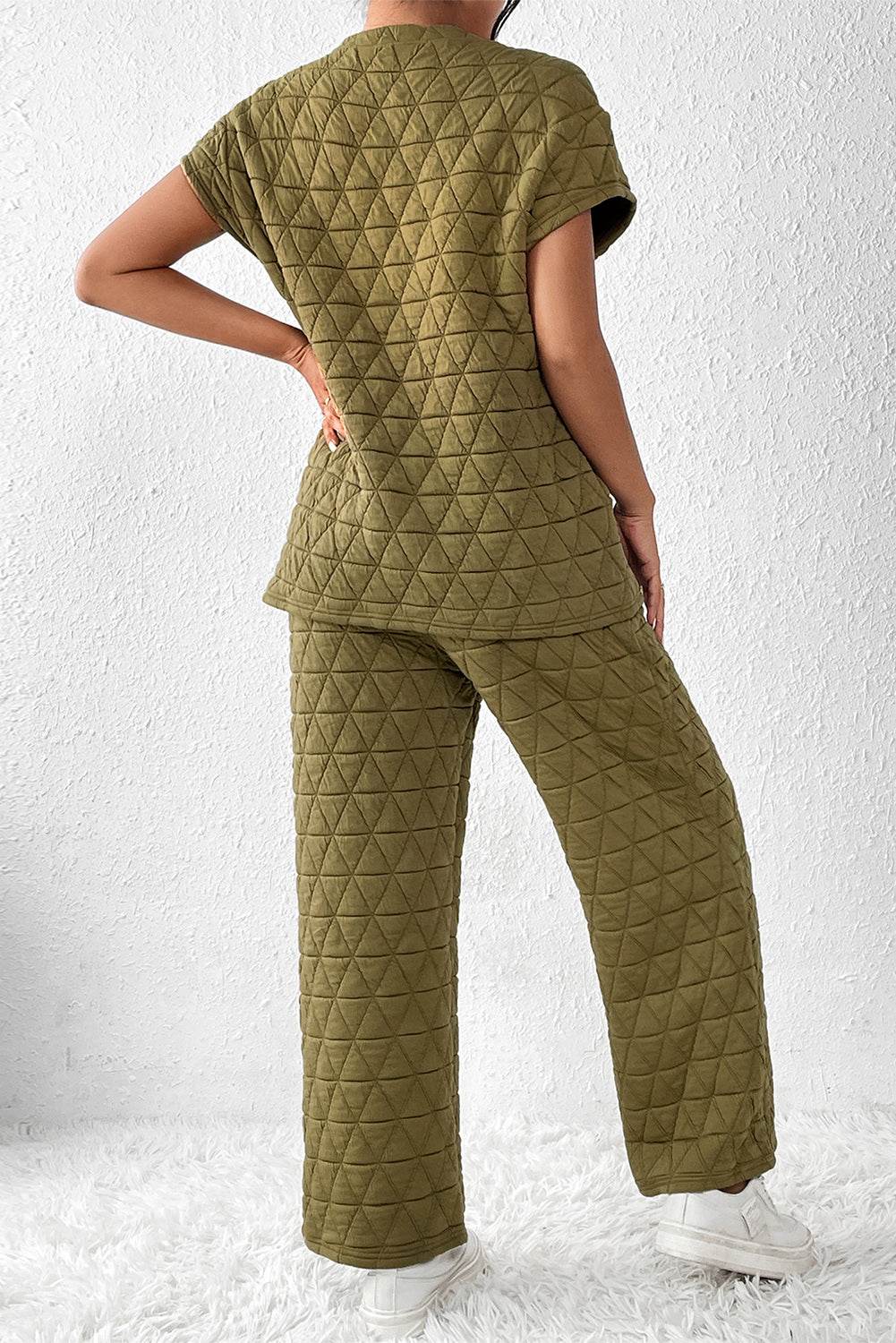 Short Sleeve Top and Pocketed Pants Lounge Set - DaTrendStore.Com