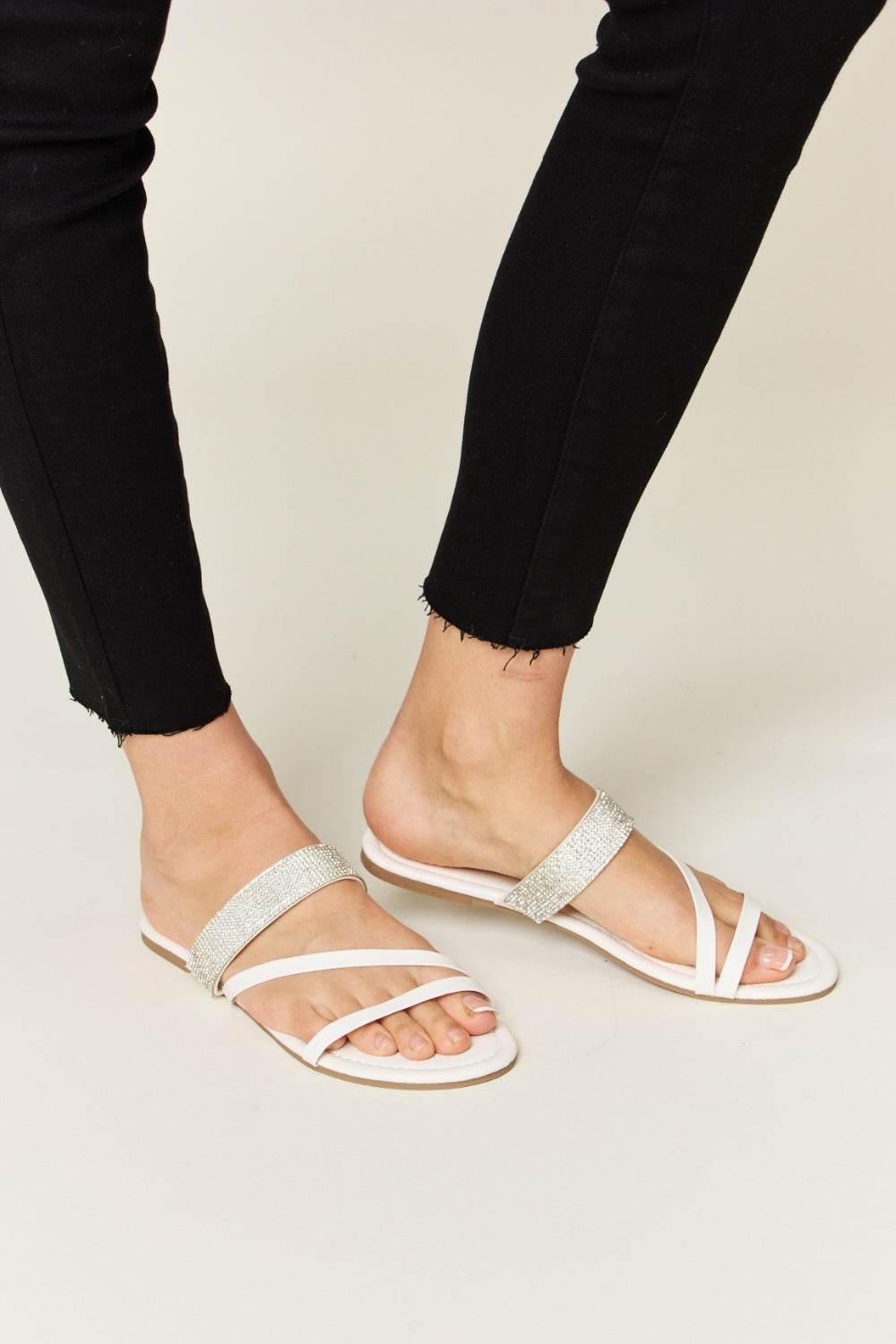 WILD DIVA Rhinestone Strappy Flat Sandals - DaTrendStore.Com