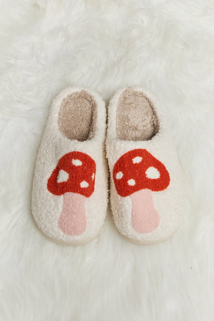 Melody Mushroom Print Plush Slide Slippers