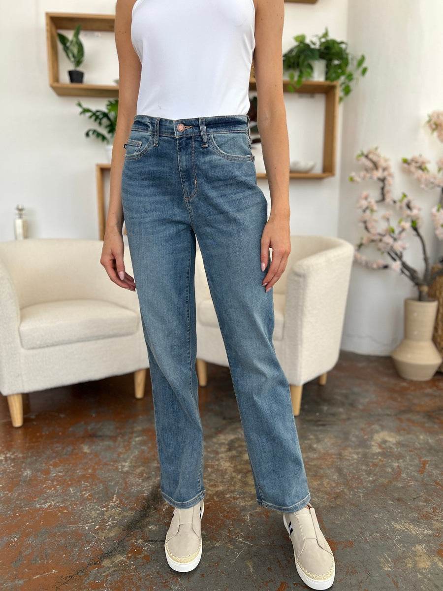 Judy Blue Full Size High Waist Straight Jeans - DaTrendStore.Com