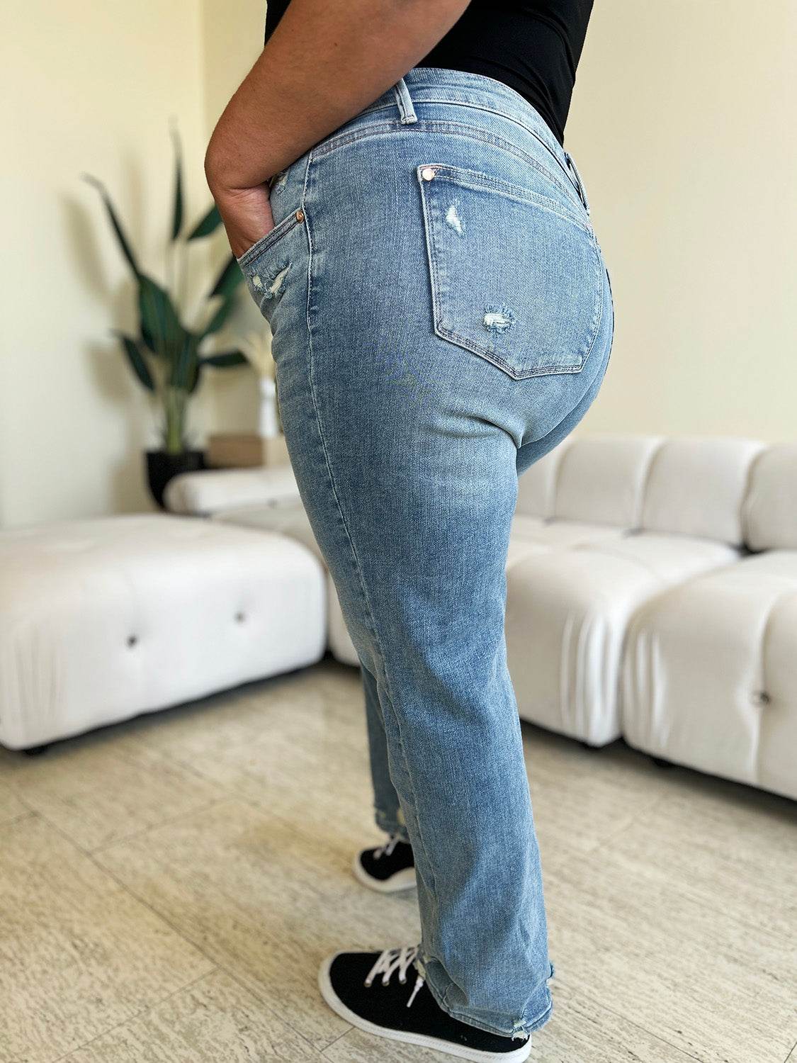 Judy Blue Full Size Mid Rise Distressed Straight Jeans - DaTrendStore.Com
