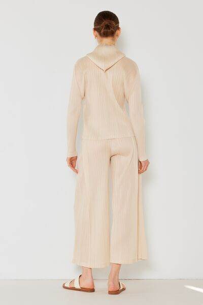 Marina West Swim Pleated Hood Jacket with 2 Way Zipper - DaTrendStore.Com