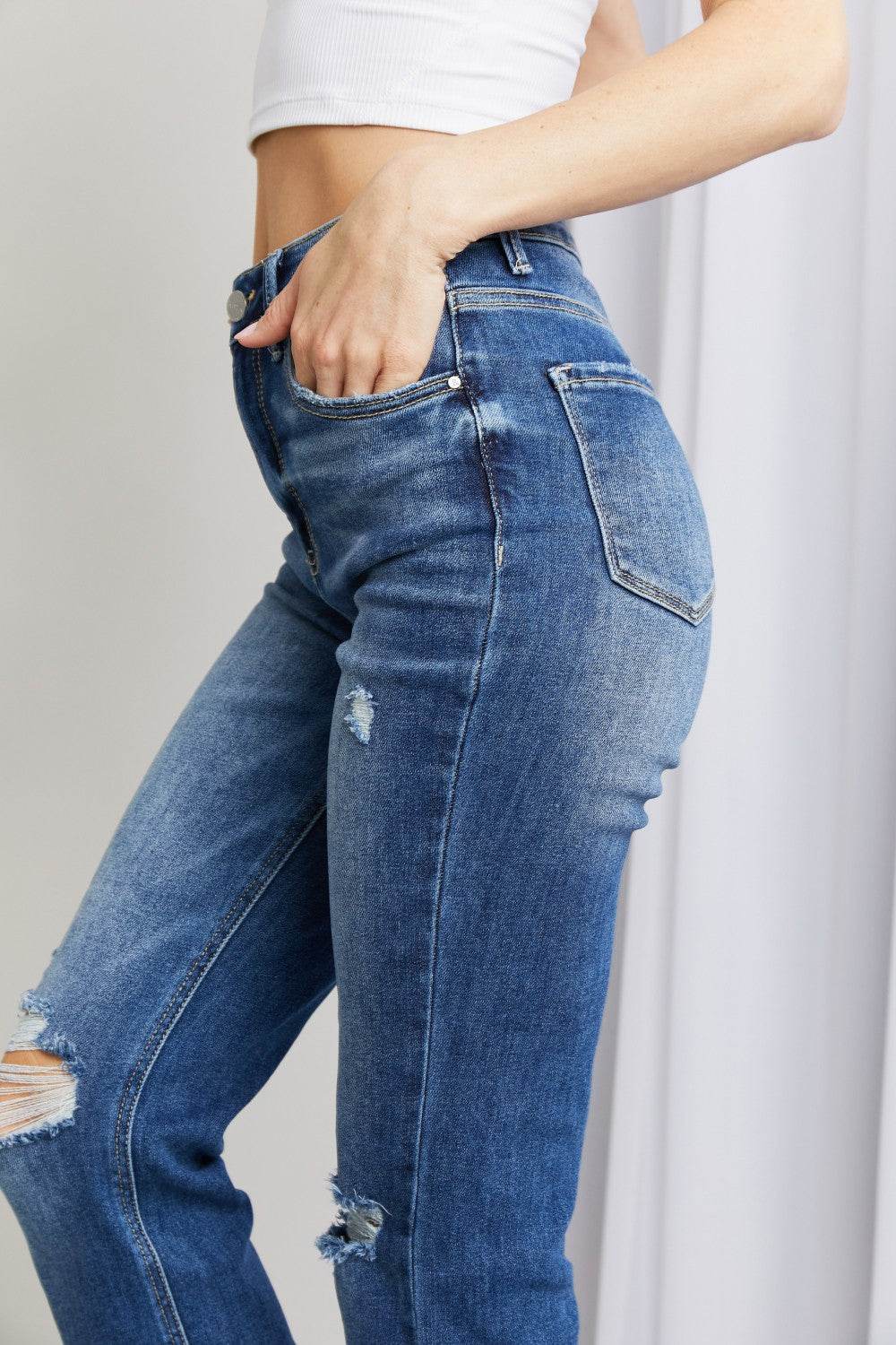 RISEN Frayed Hem Distressed Cropped Jeans - DaTrendStore.Com