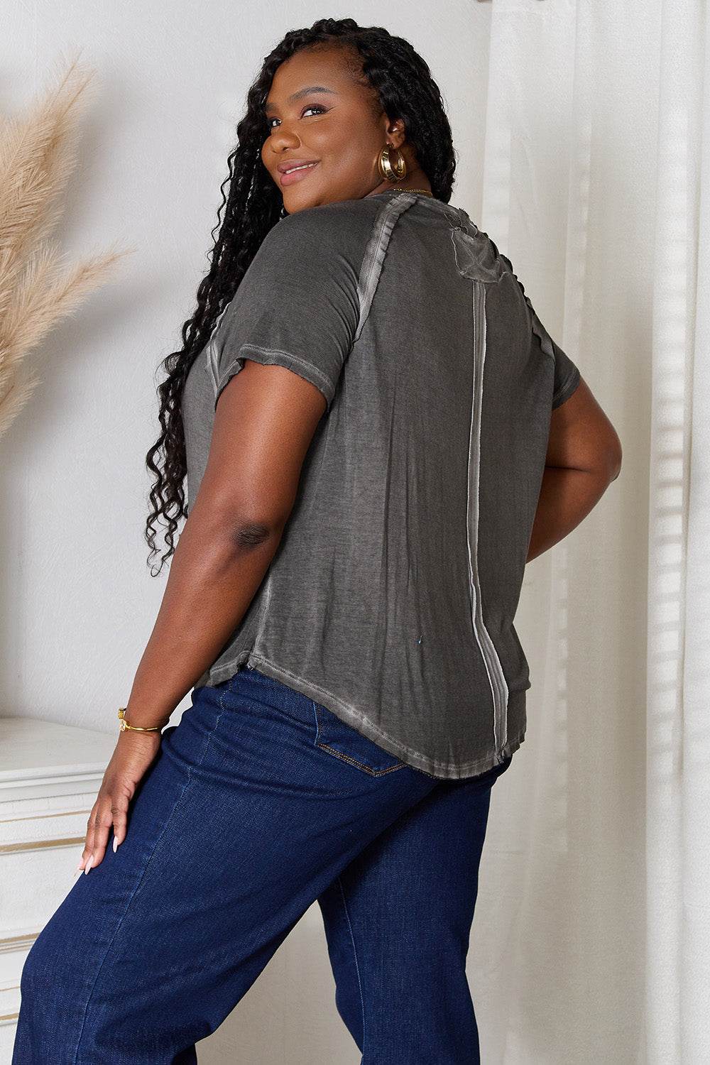 Zenana Full Size Round Neck Raglan Sleeve T-Shirt - DaTrendStore.Com