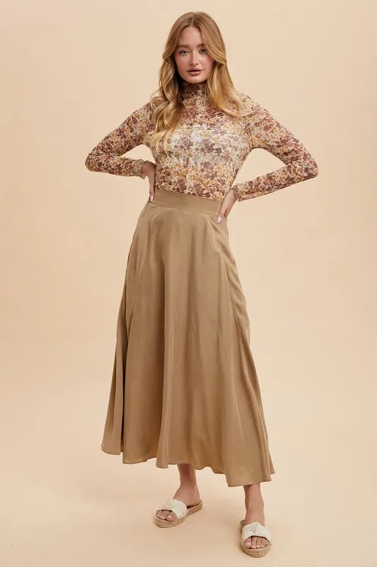 Annie Wear Ivory/Gold Floral Mesh Top