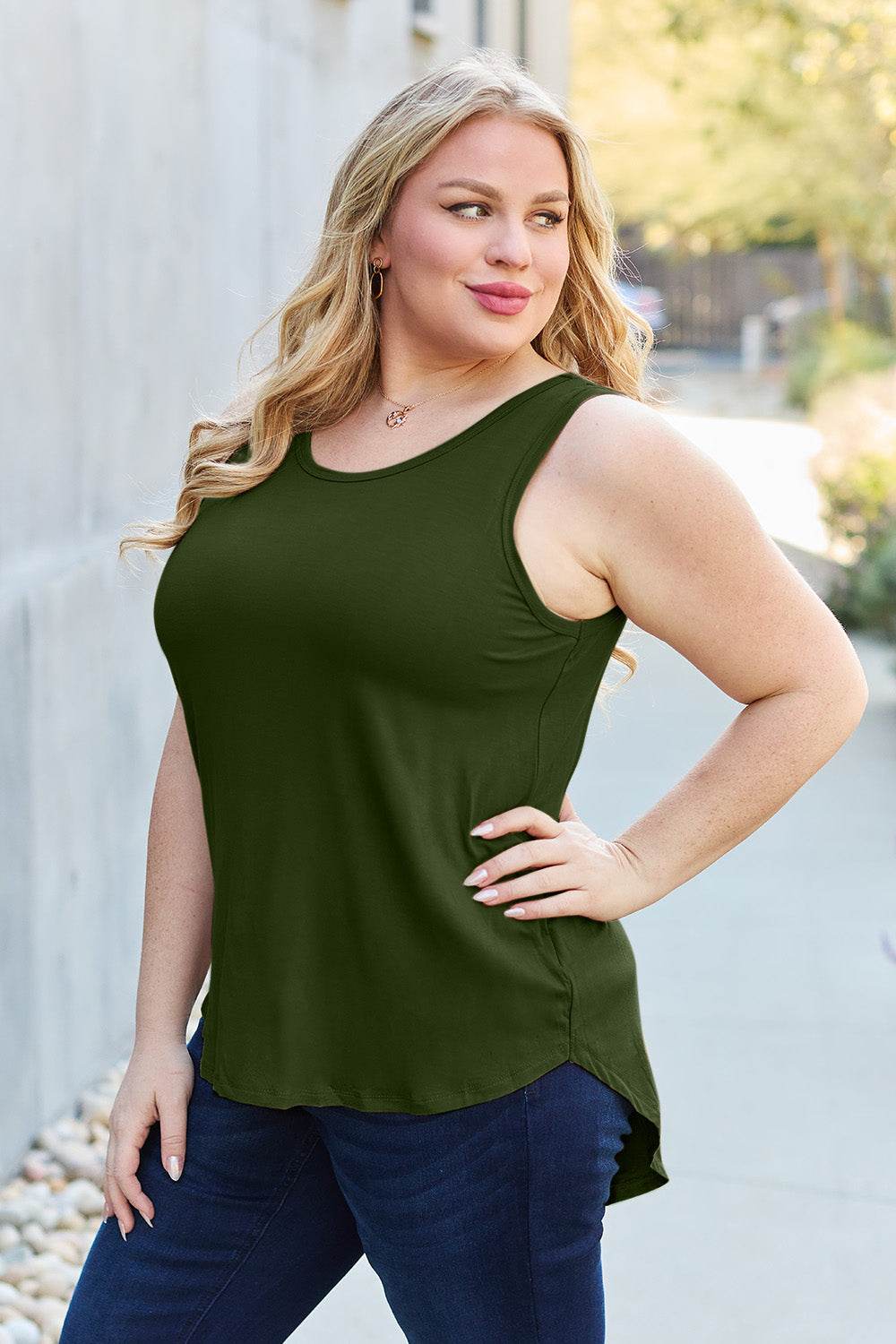 Basic Bae Full Size Round Neck Curved Hem Tank - DaTrendStore.Com