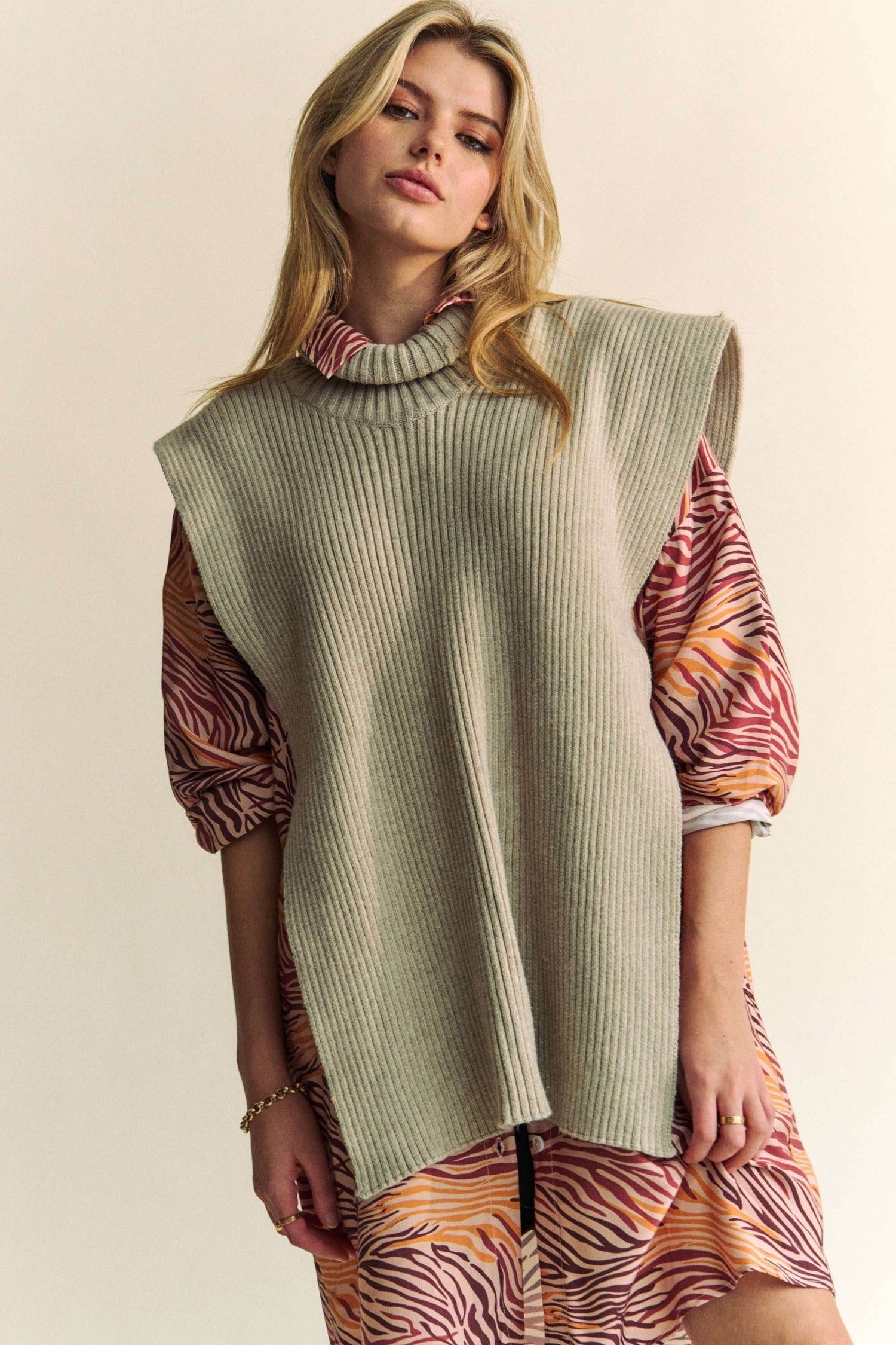 Davi & Dani Side Split Turtleneck Sleeveless Knit Top - DaTrendStore.Com