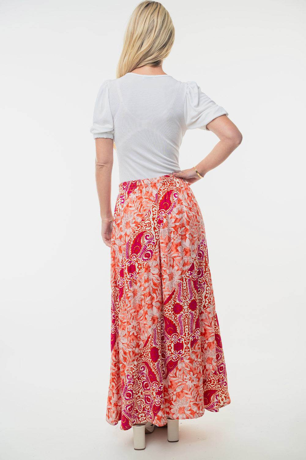 White Birch Full Size High Waisted Floral Woven Skirt - DaTrendStore.Com
