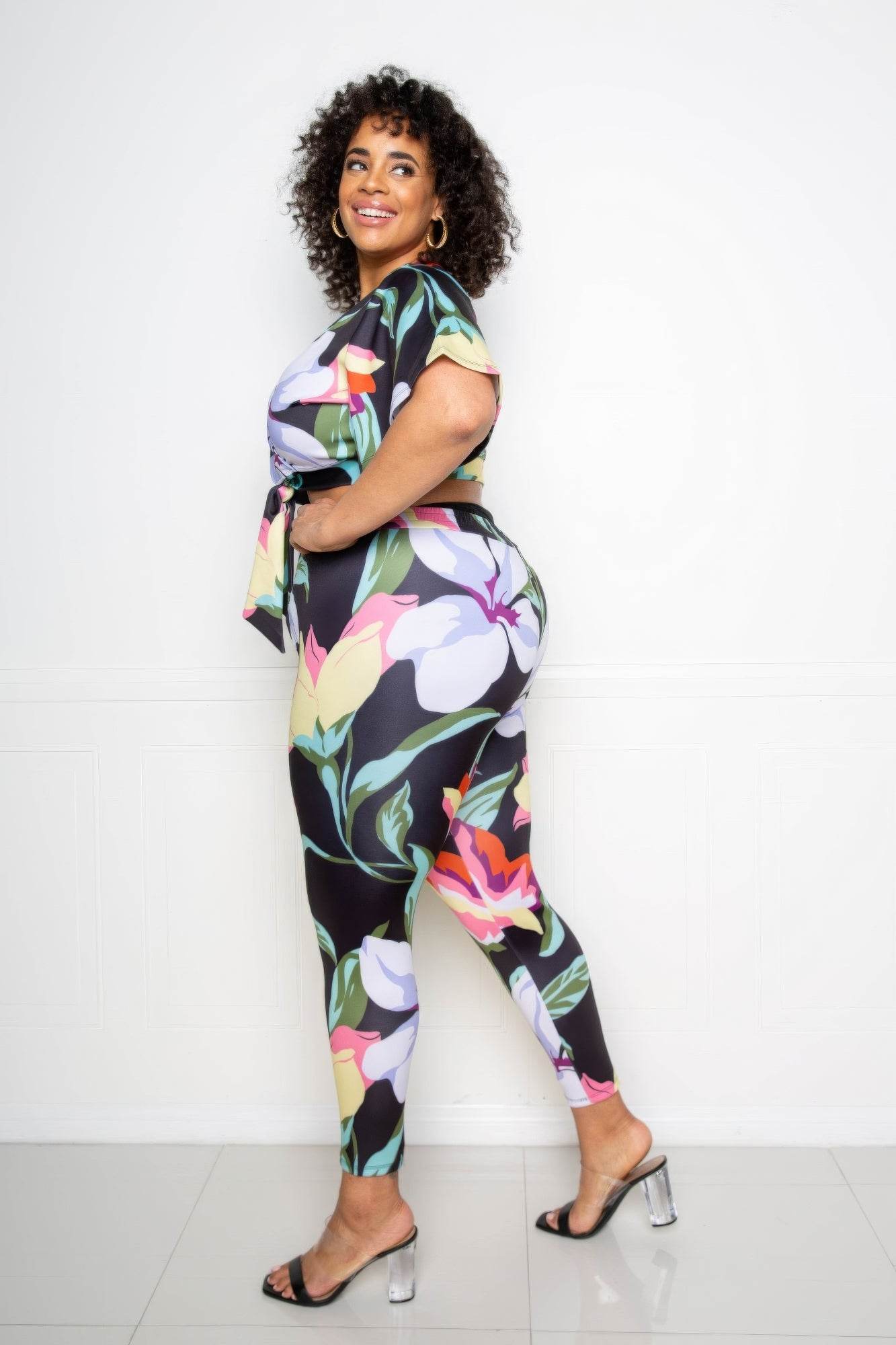Flower Jogger & Top Set - DaTrendStore.Com
