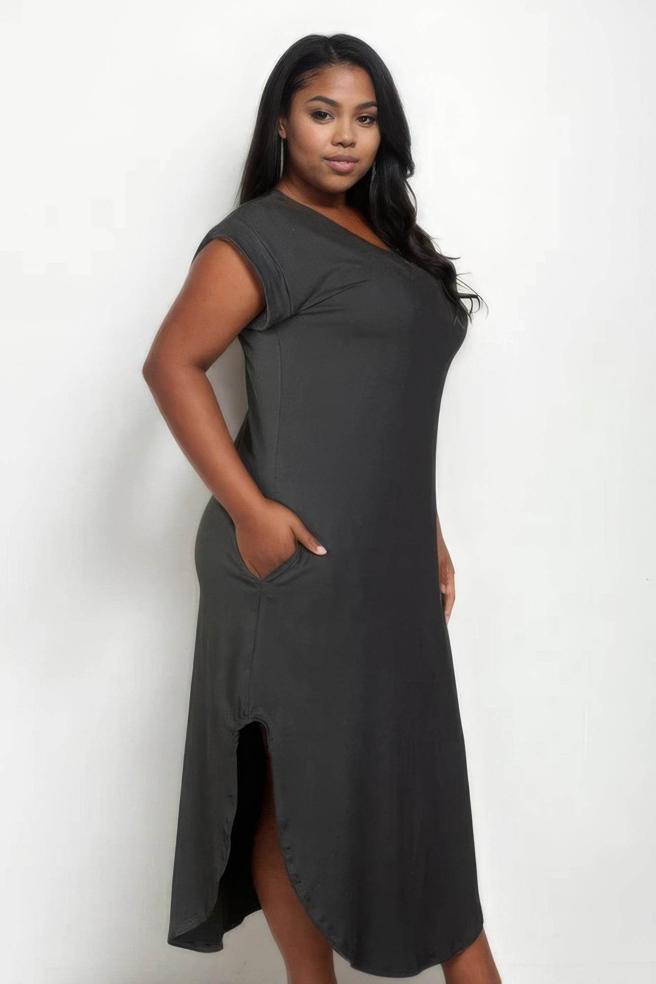 Plus Size Hidden Pocket Batwing Sleeve V Neck Long Dress - DaTrendStore.Com