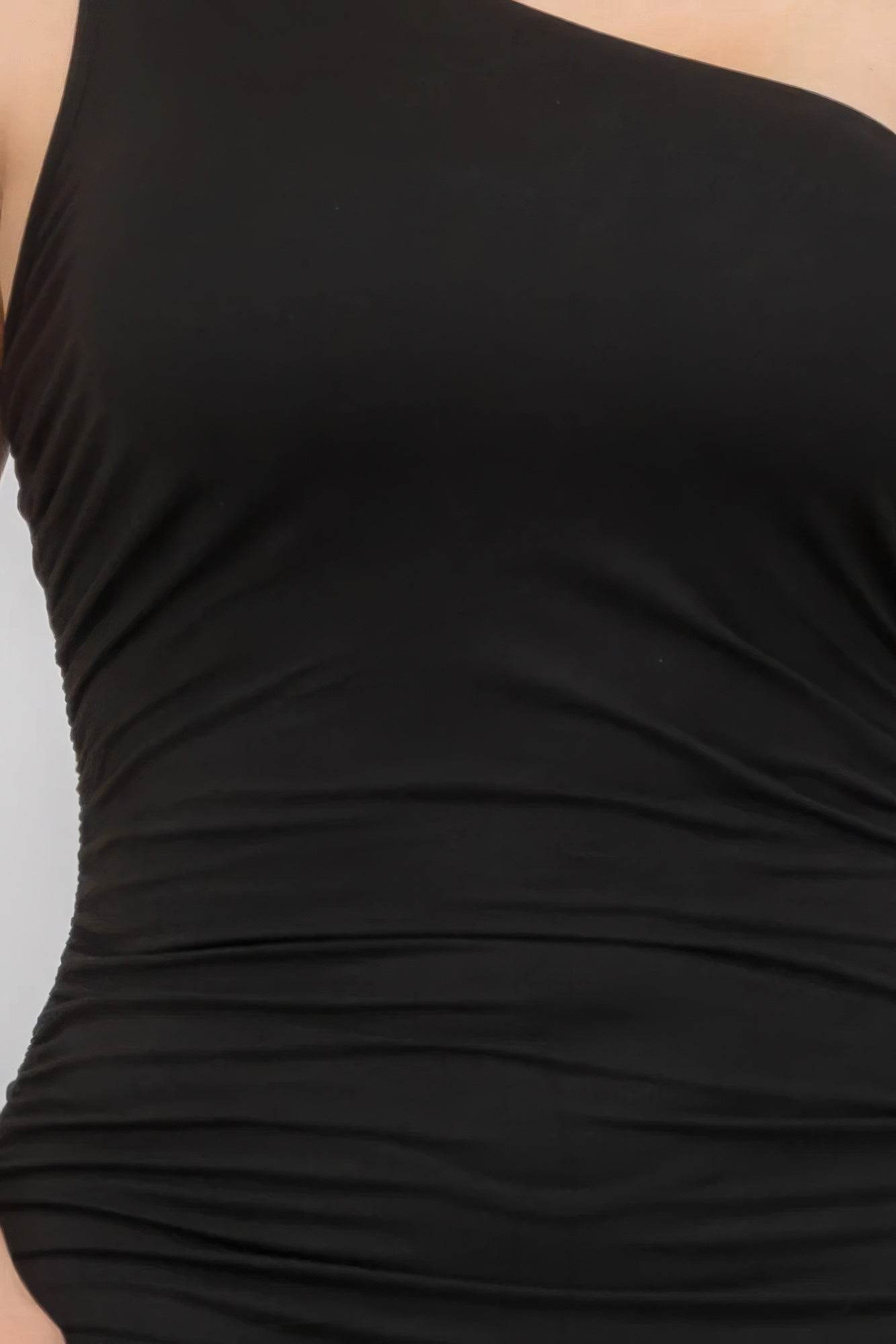 Plus Size Sexy Solid Color Ruched One Shoulder Midi Bodycon Dress - DaTrendStore.Com