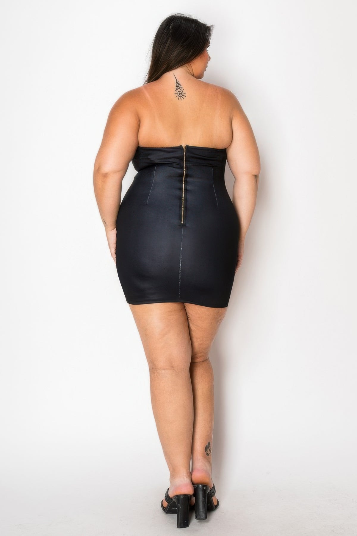 Black Tube Bodycon Mini Dress With Floral Print Front