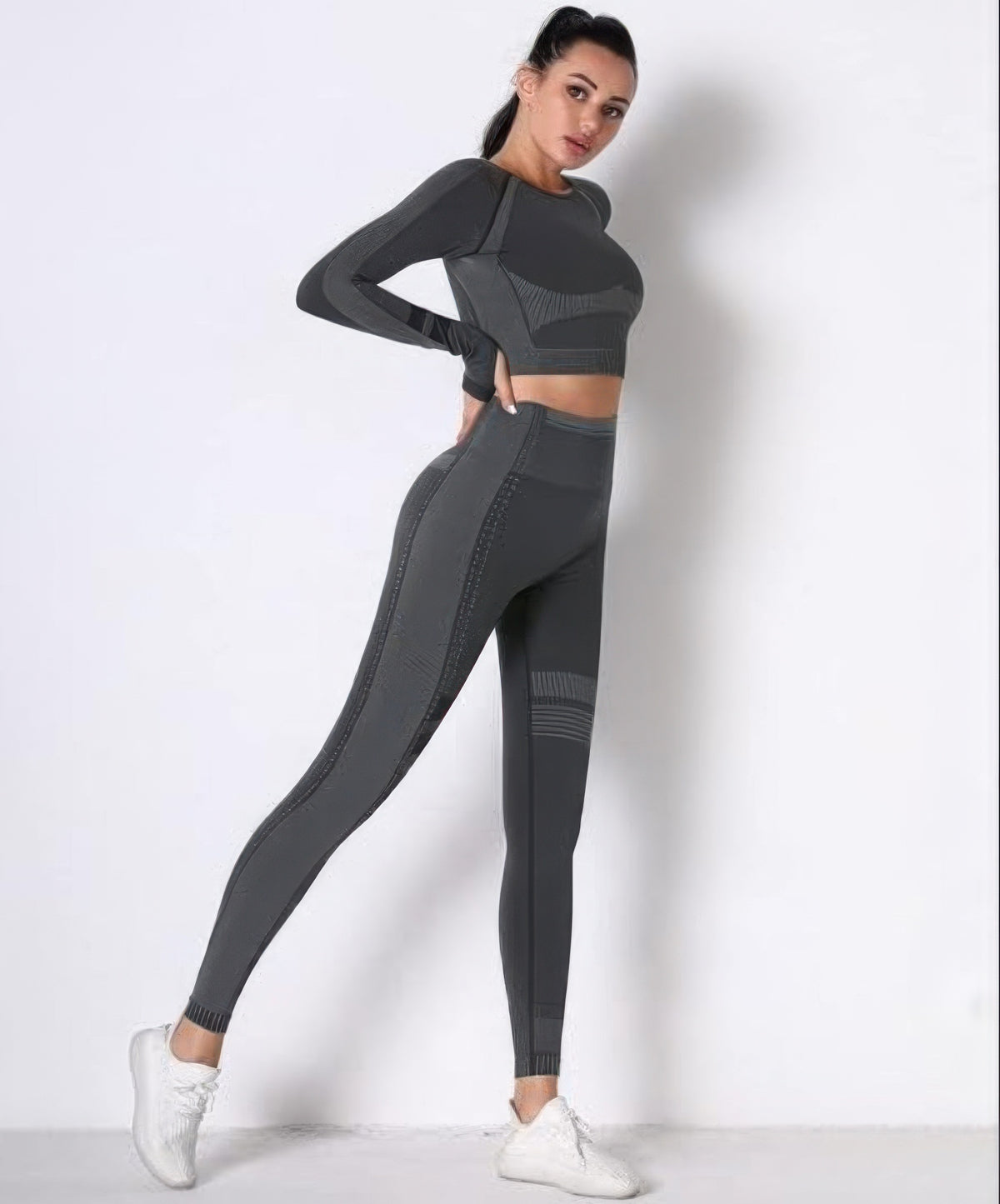 Seamless Long Sleeve Solid Yoga Set - Black
