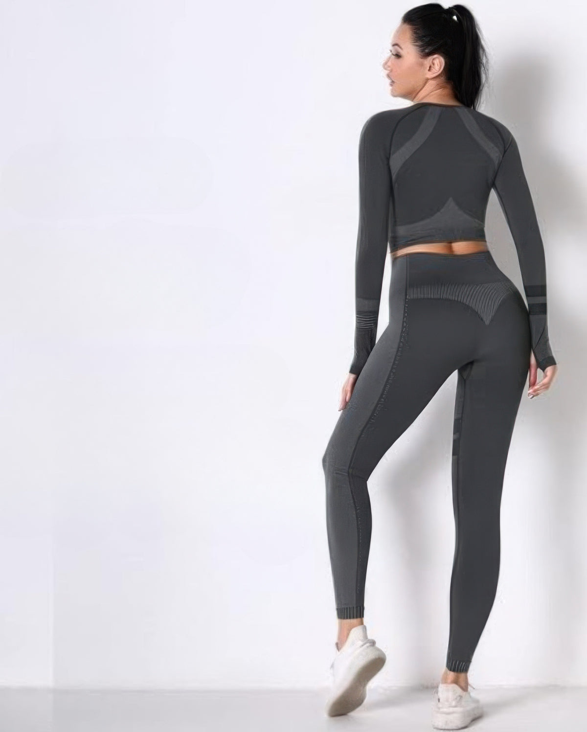 Seamless Long Sleeve Solid Yoga Set - Black