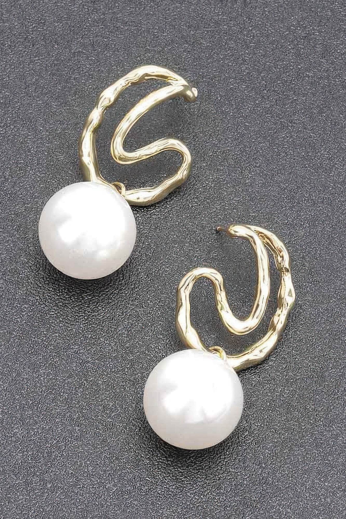 Faux Pearl Metal Earring - DaTrendStore.Com