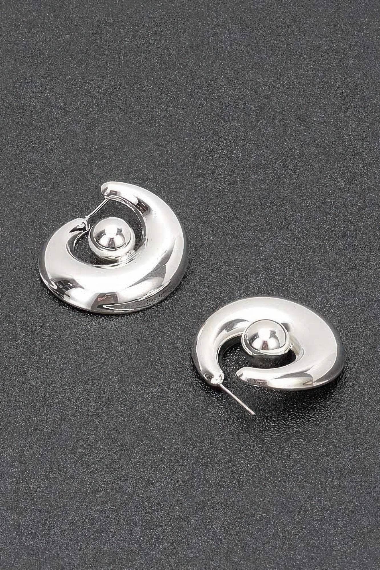 Gold Plated Metal Earring - DaTrendStore.Com