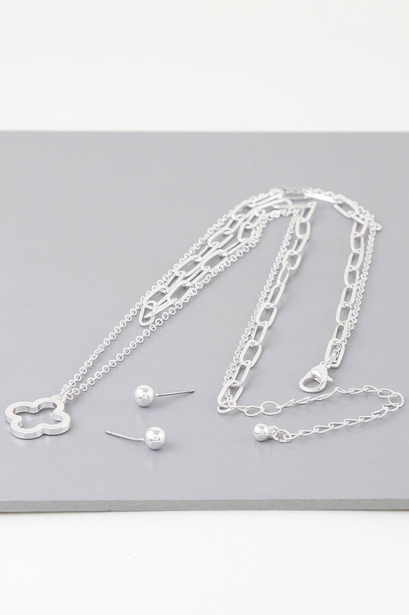 Double Open Clover Chain Necklace - DaTrendStore.Com