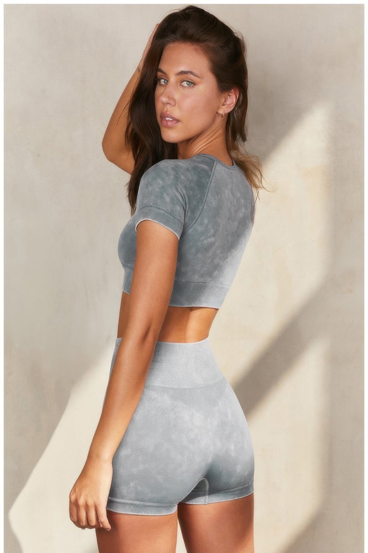 Sporty Yoga Two Piece Set in Grey