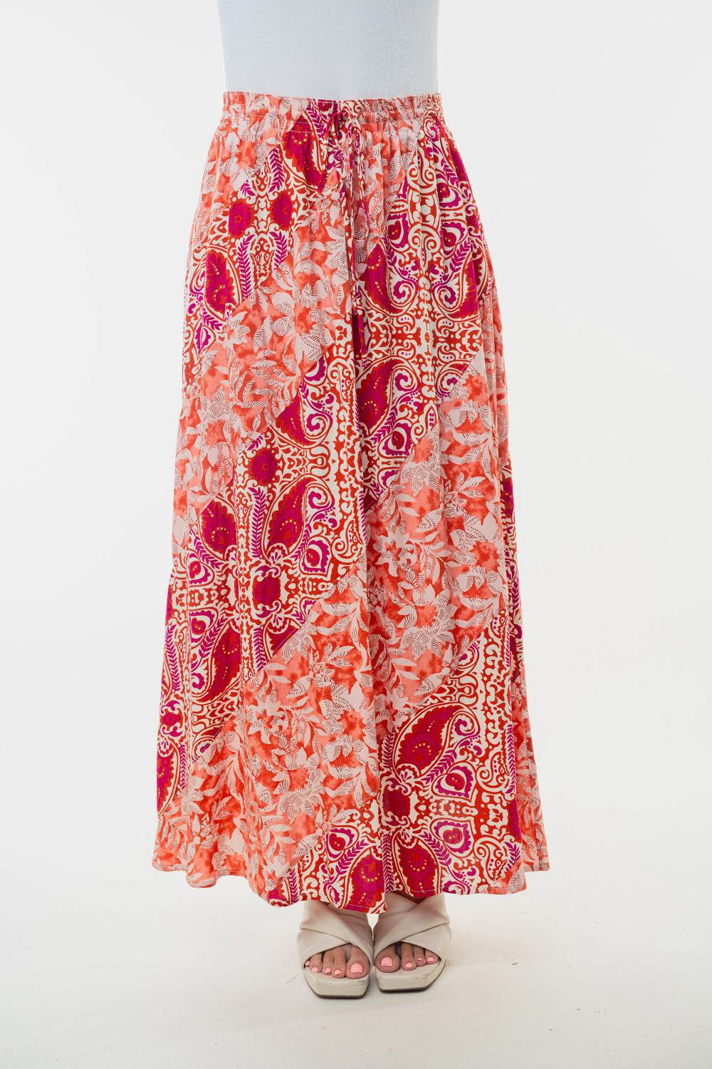 White Birch Full Size High Waisted Floral Woven Skirt - DaTrendStore.Com