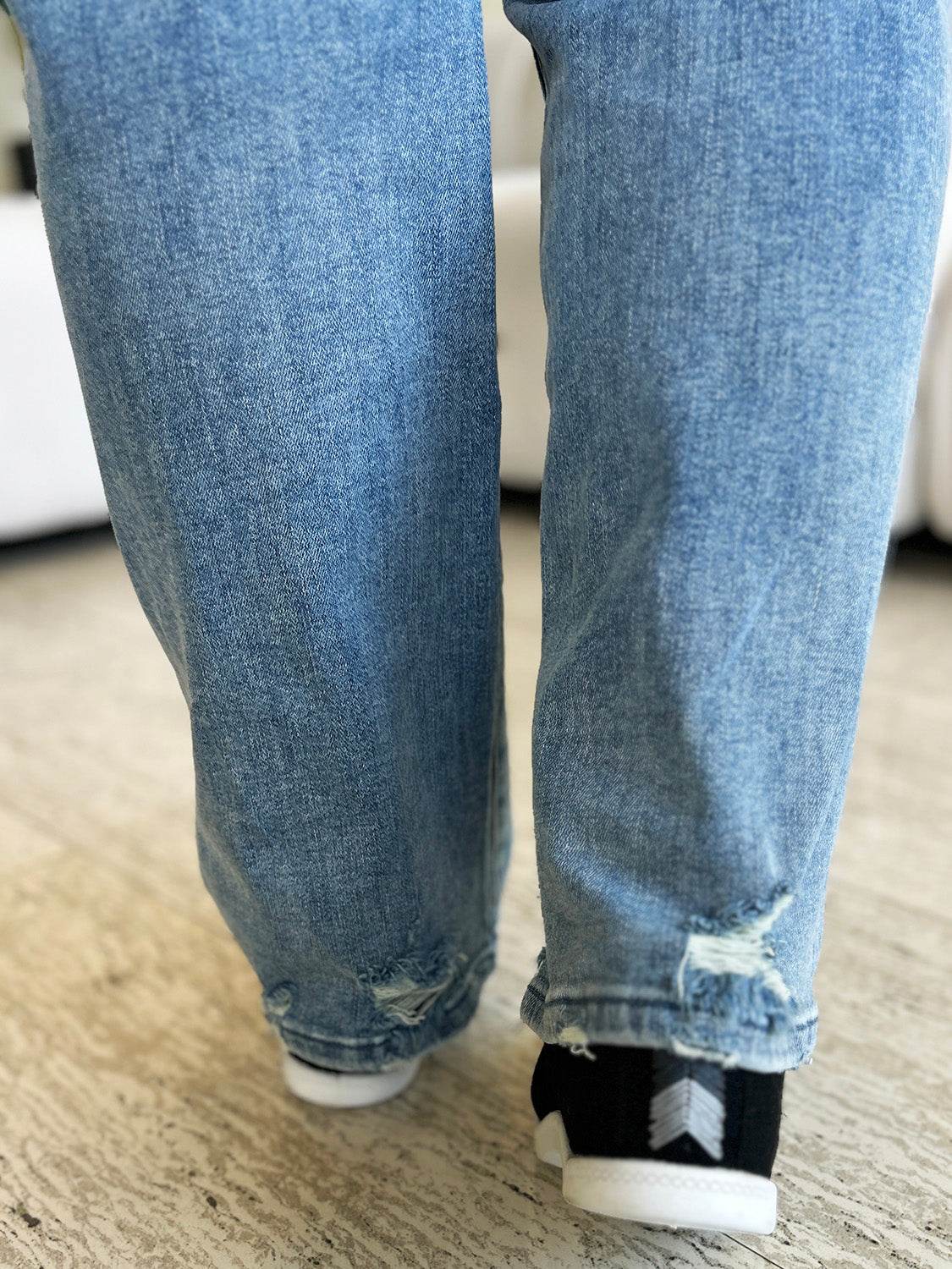 Judy Blue Full Size Mid Rise Distressed Straight Jeans - DaTrendStore.Com