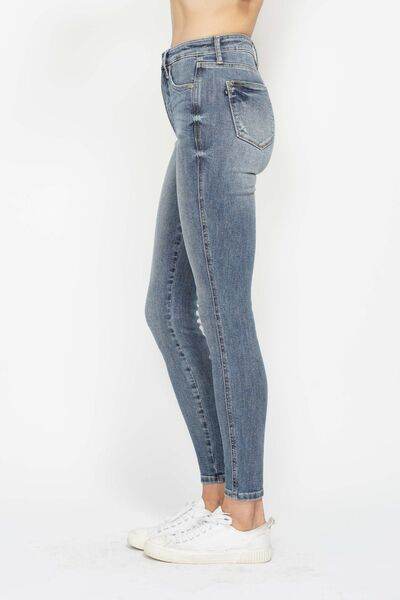 Judy Blue Full Size Tummy Control Contrast Wash Skinny Jeans - DaTrendStore.Com
