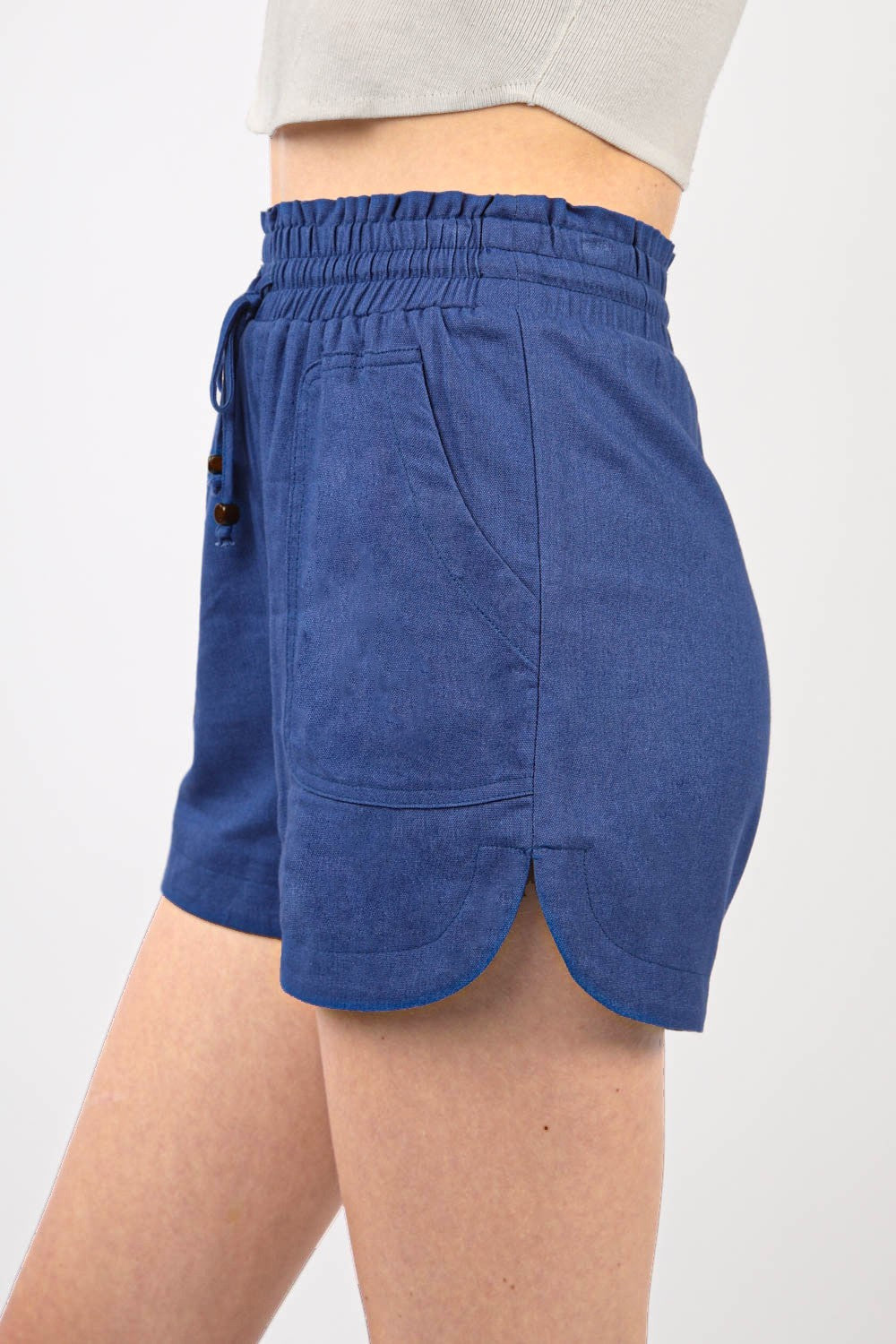 VERY J Drawstring Elastic Waist Linen Shorts