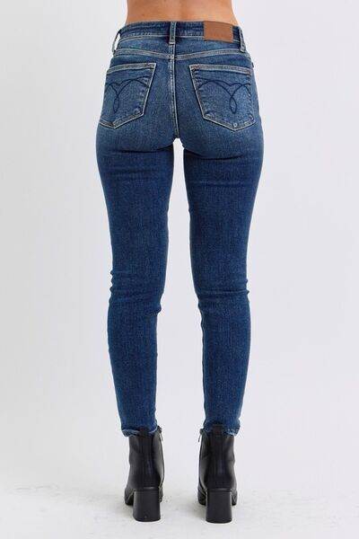 Judy Blue Full Size Run Mid-Rise Waist Skinny Jeans with Thermal Lining - DaTrendStore.Com