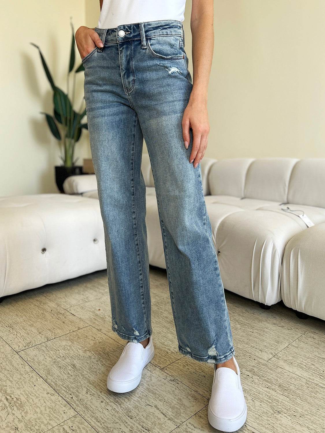 Judy Blue Full Size Mid Rise Distressed Straight Jeans - DaTrendStore.Com