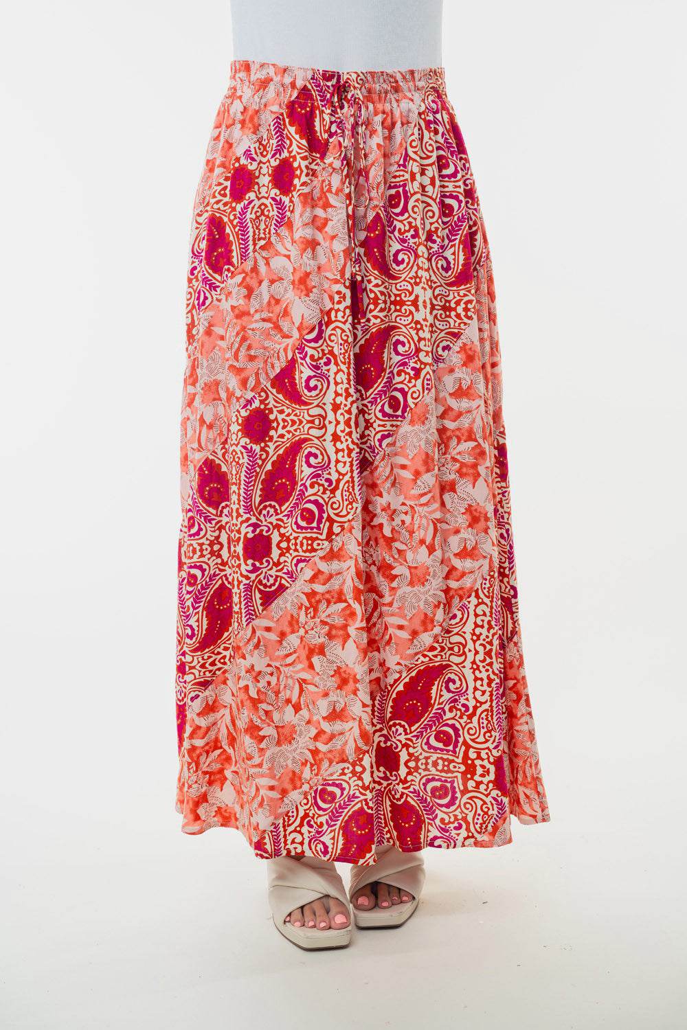 White Birch Full Size High Waisted Floral Woven Skirt - DaTrendStore.Com