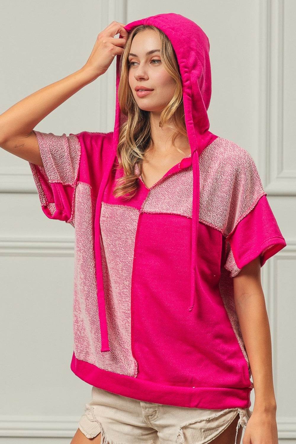 BiBi Color Block Exposed Seam Short Sleeve Hooded Top - DaTrendStore.Com