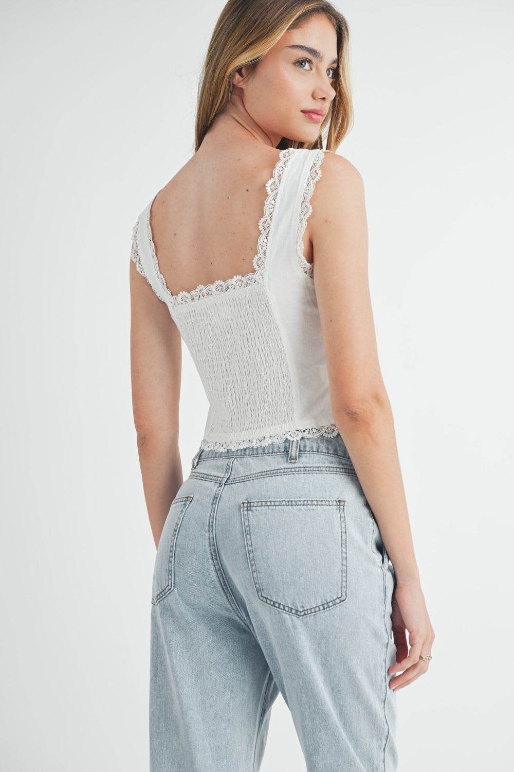 MABLE Pleated Front Detail Straight Jeans - DaTrendStore.Com