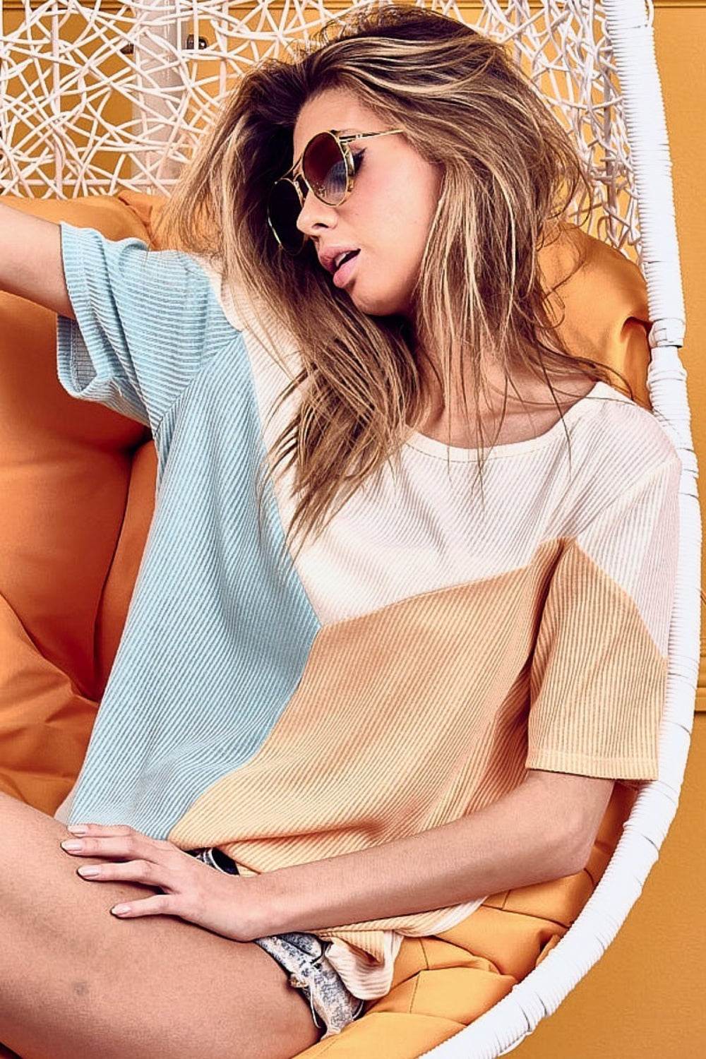 BiBi Round Neck Color Block Short Sleeve T-Shirt - DaTrendStore.Com