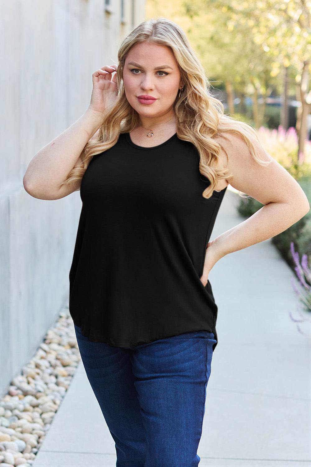 Basic Bae Full Size Round Neck Curved Hem Tank - DaTrendStore.Com
