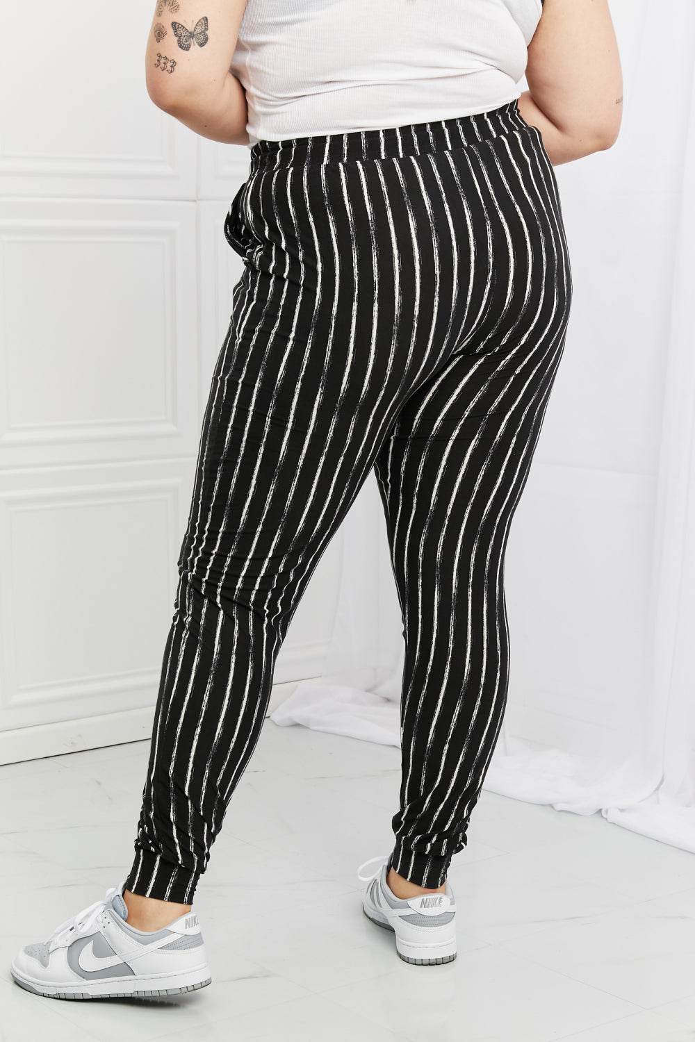 Leggings Depot Stay In Full Size Joggers - DaTrendStore.Com