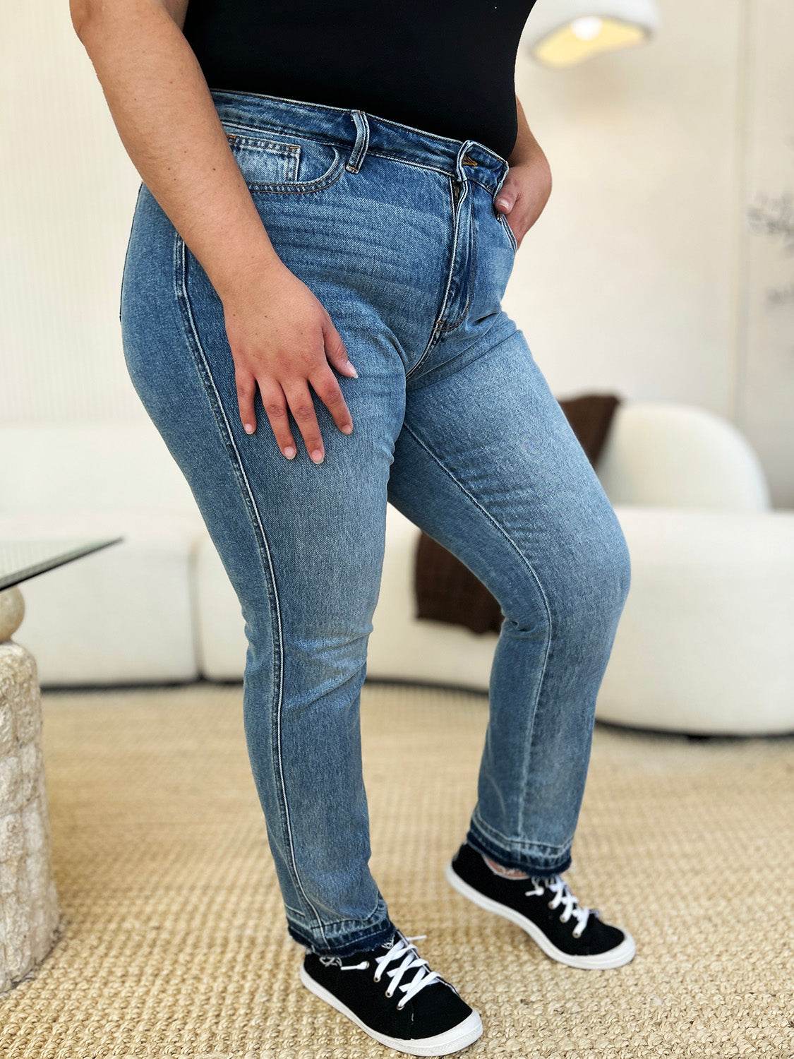 Judy Blue Full Size Mid Rise Rigid Magic Release Hem Jeans - DaTrendStore.Com