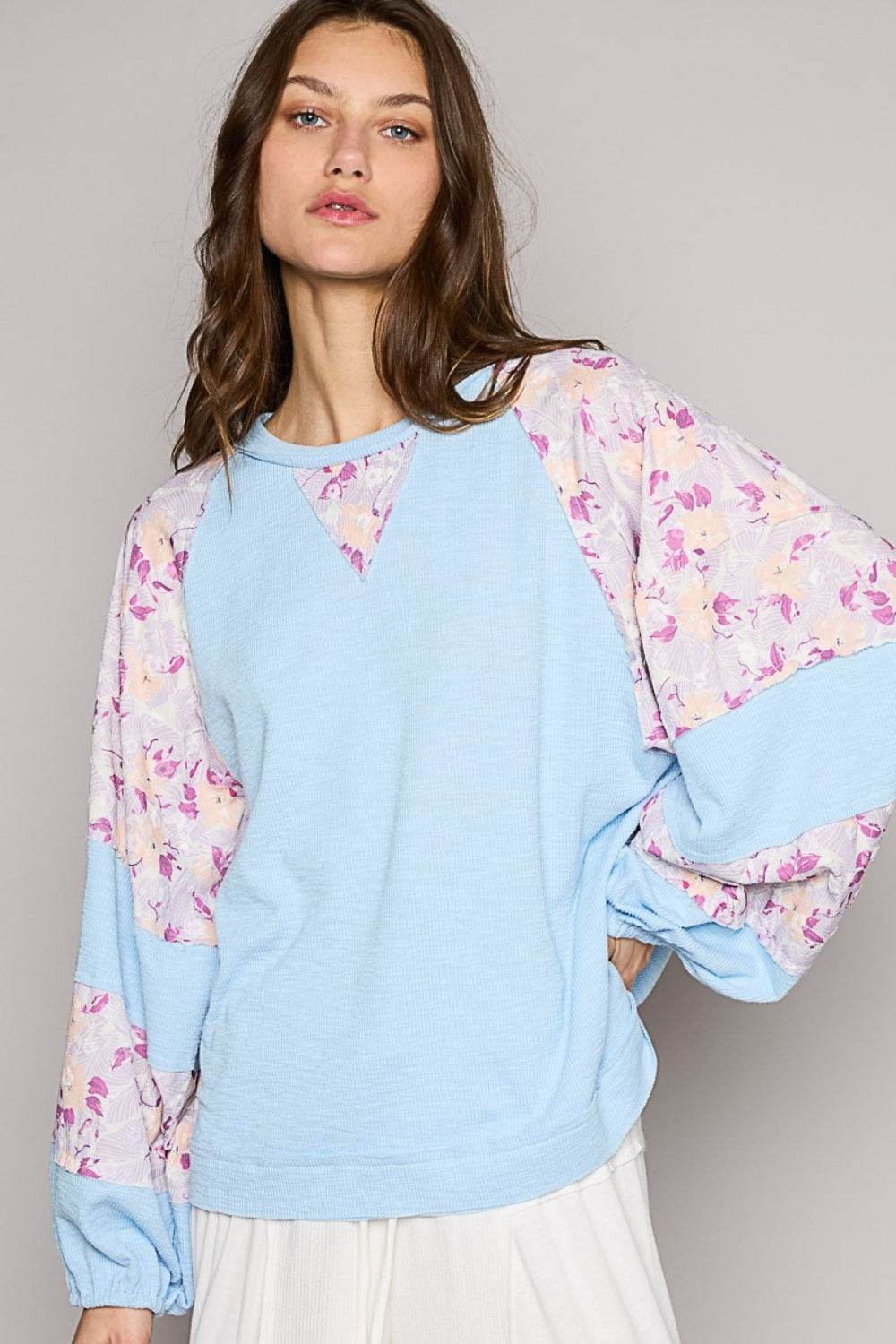 POL Round Neck Balloon Floral Long Sleeve Top - DaTrendStore.Com