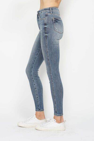 Judy Blue Full Size Tummy Control Contrast Wash Skinny Jeans - DaTrendStore.Com