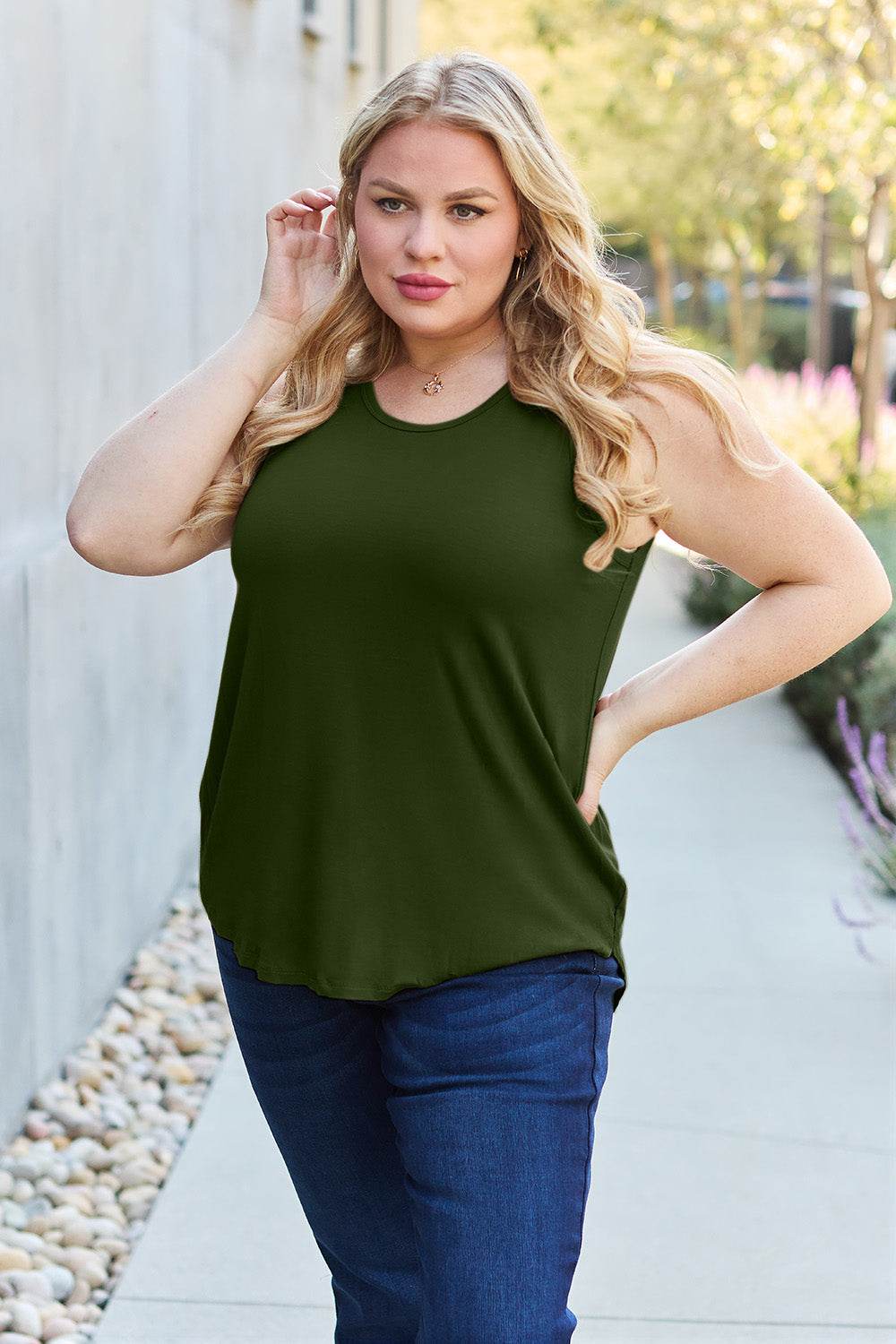 Basic Bae Full Size Round Neck Curved Hem Tank - DaTrendStore.Com